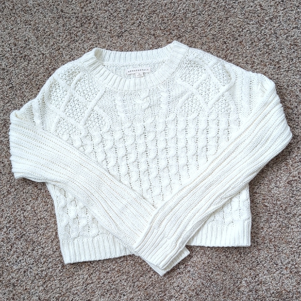 Aeropostale Cream Cable Knit Sweater Size XS Never Worn.